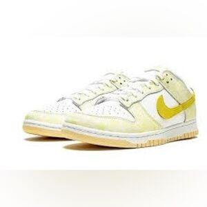 Nike Dunk Low Yellow Strike Sneakers